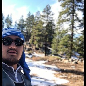 Meet your Posher, Sione